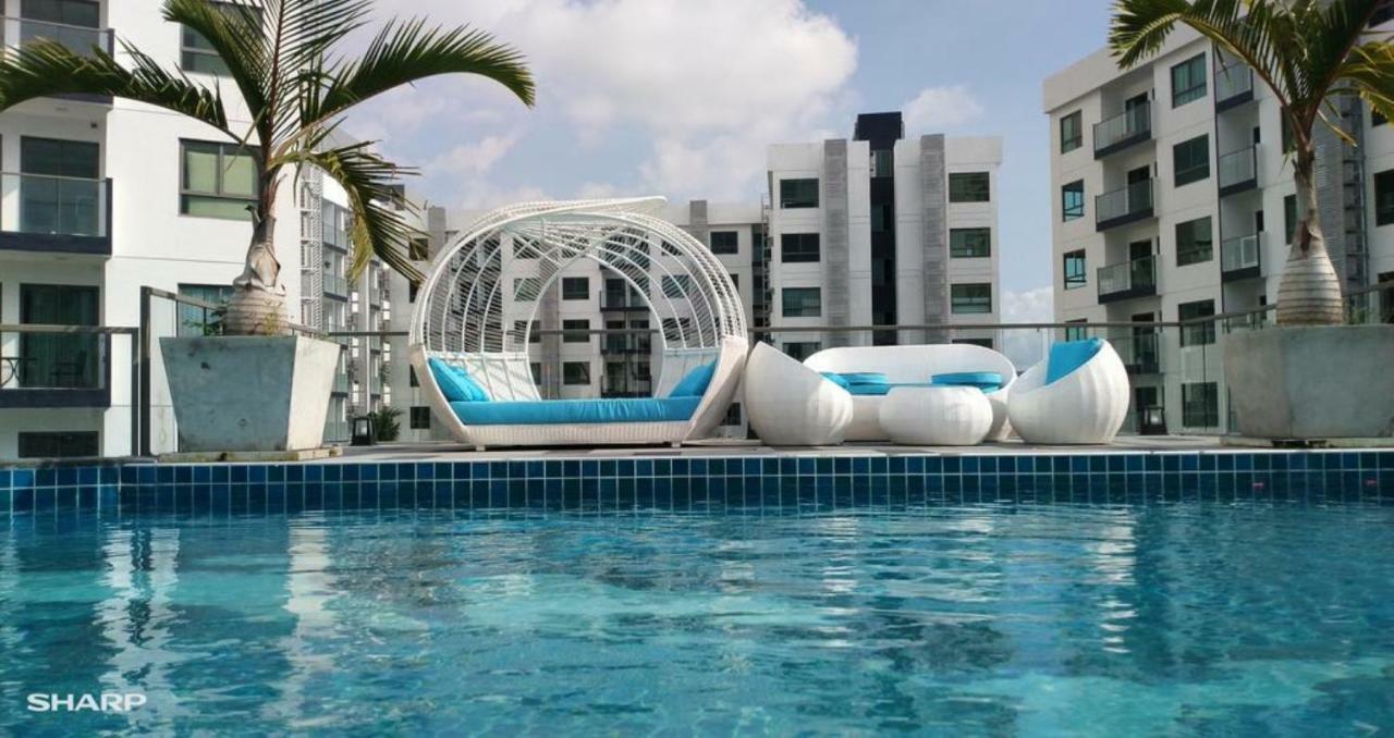 Arcadia Beach Resort Pattaya Exterior foto